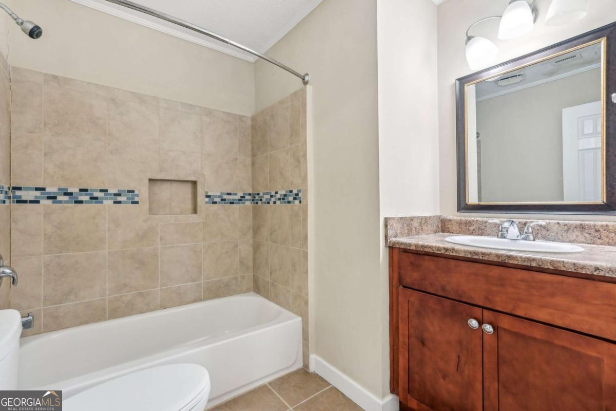 2895 Shurburne Drive Alpharetta GA 30022