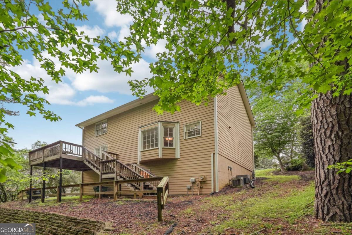 2895 Shurburne Drive Alpharetta GA 30022