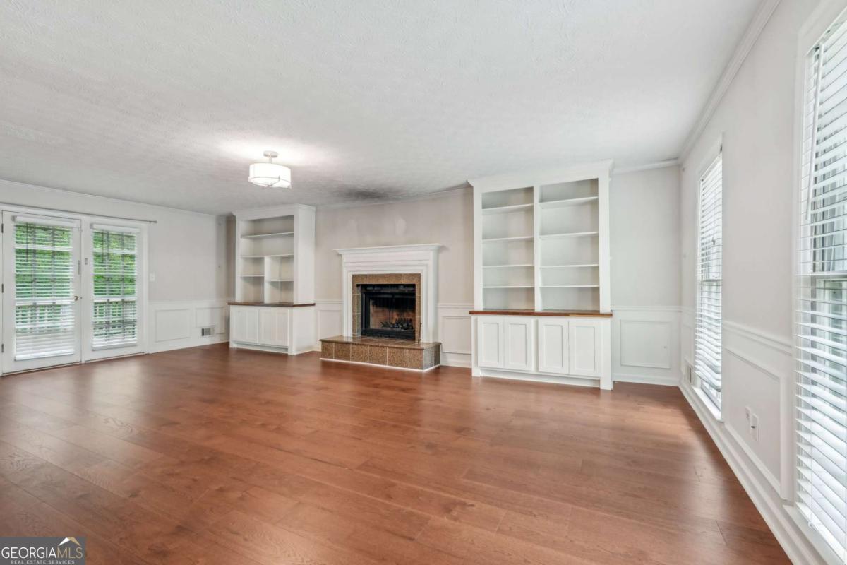 2895 Shurburne Drive Alpharetta GA 30022