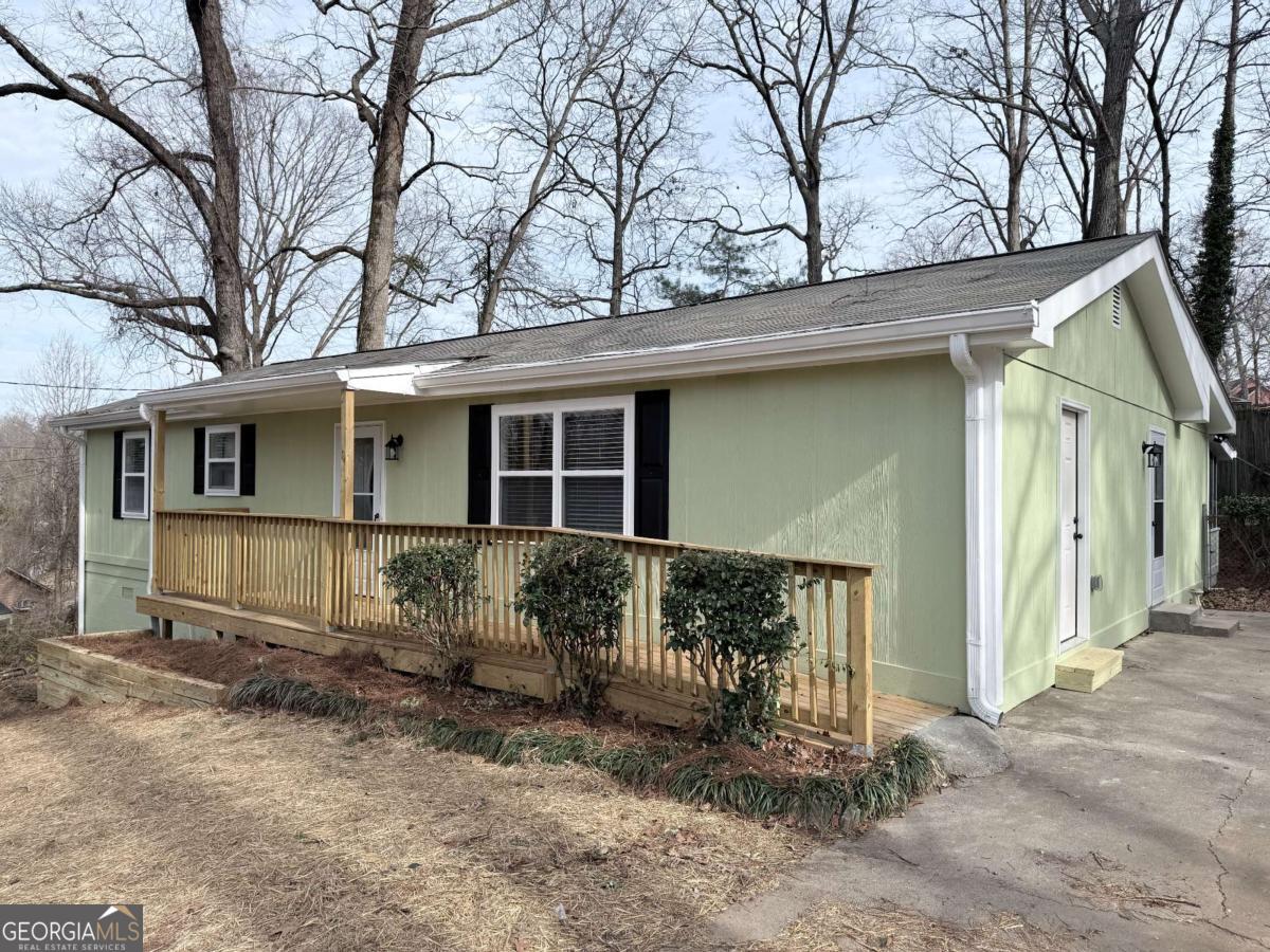 1223 Kathy Court NE Conyers GA 30012