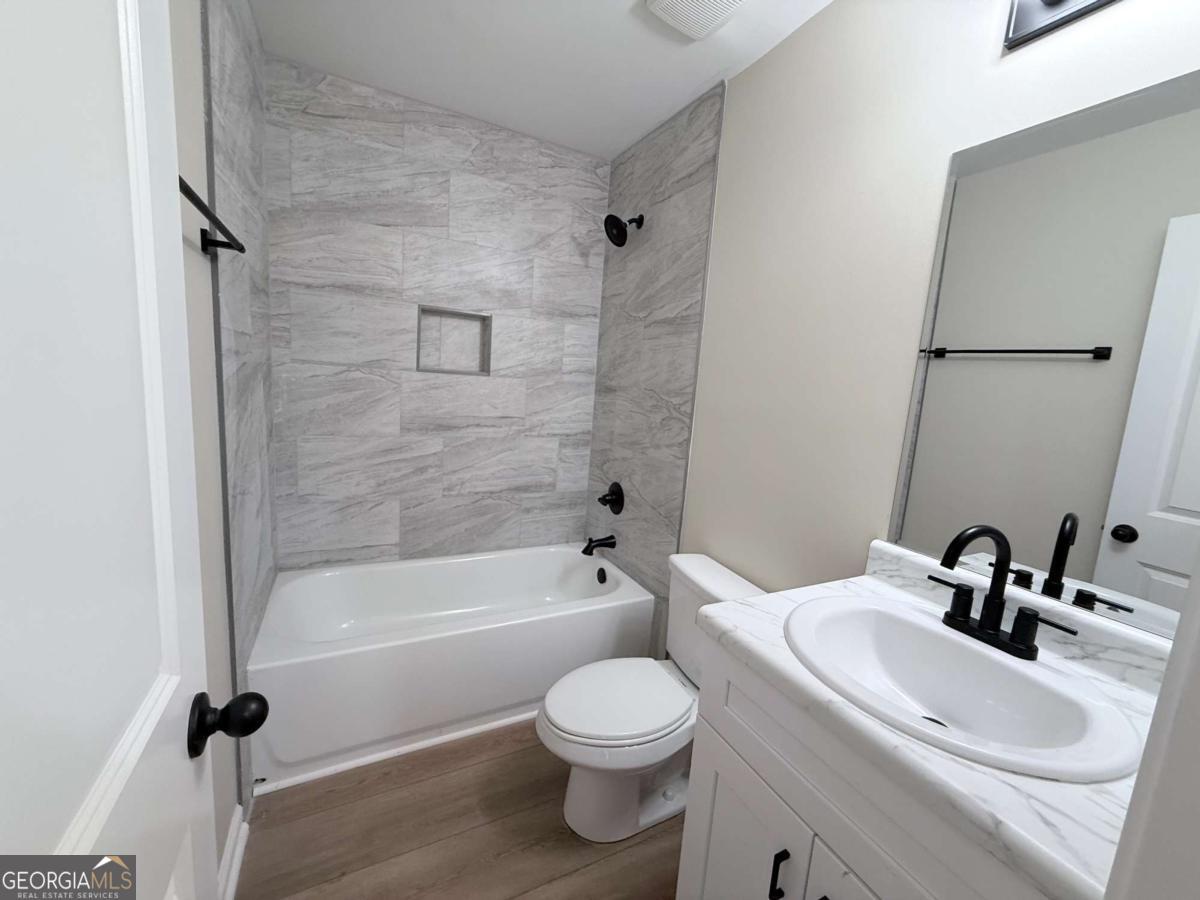 1223 Kathy Court NE Conyers GA 30012