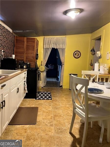 3143 Cedar Street Scottdale GA 30079