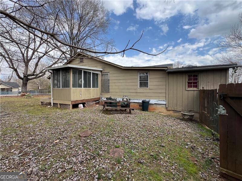 3143 Cedar Street Scottdale GA 30079
