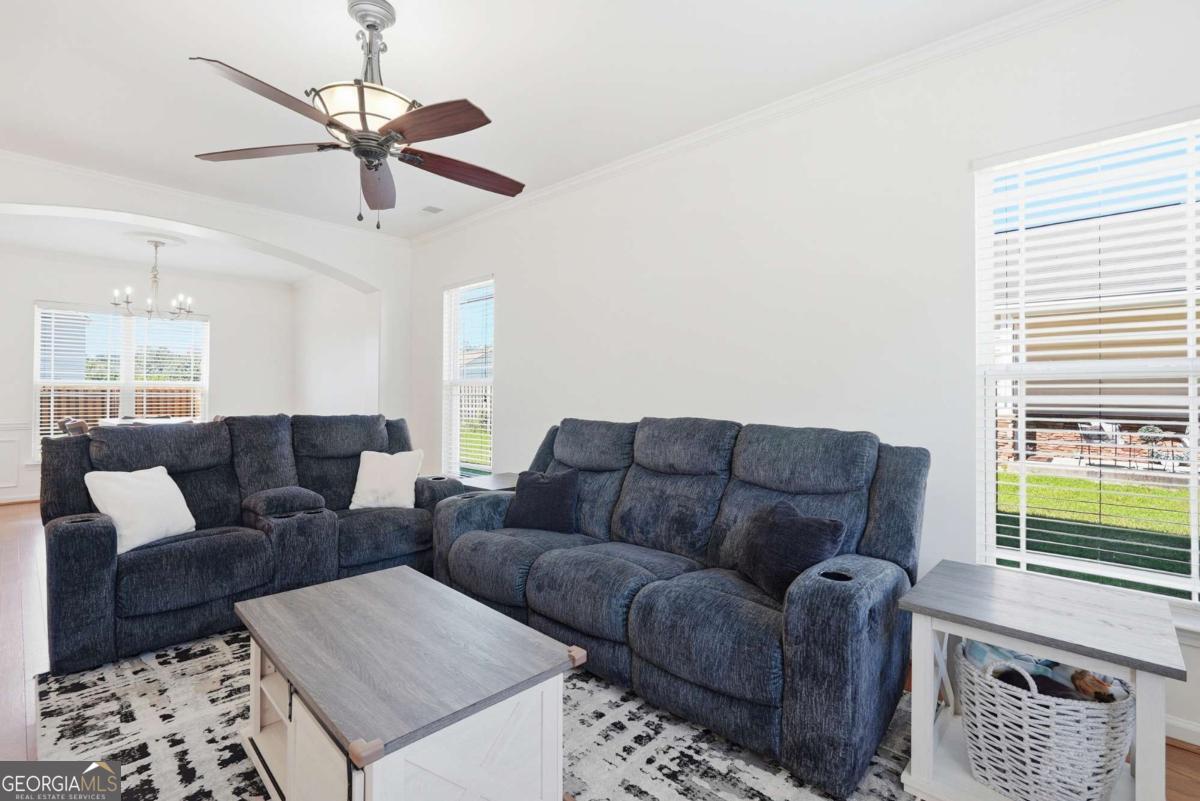 149 Chapel Lake S Savannah GA 31419