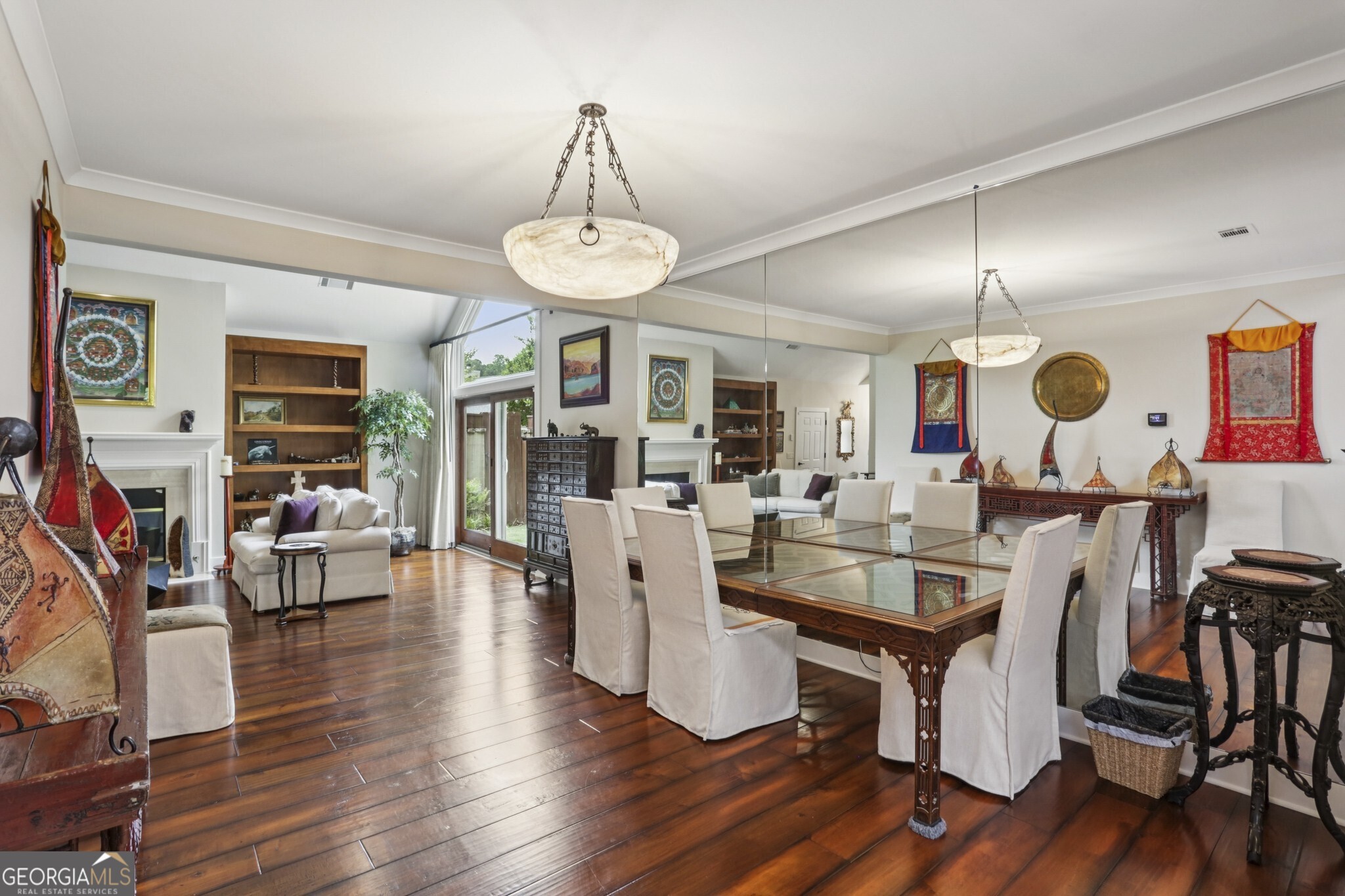 4563 Village Drive Atlanta GA 30338