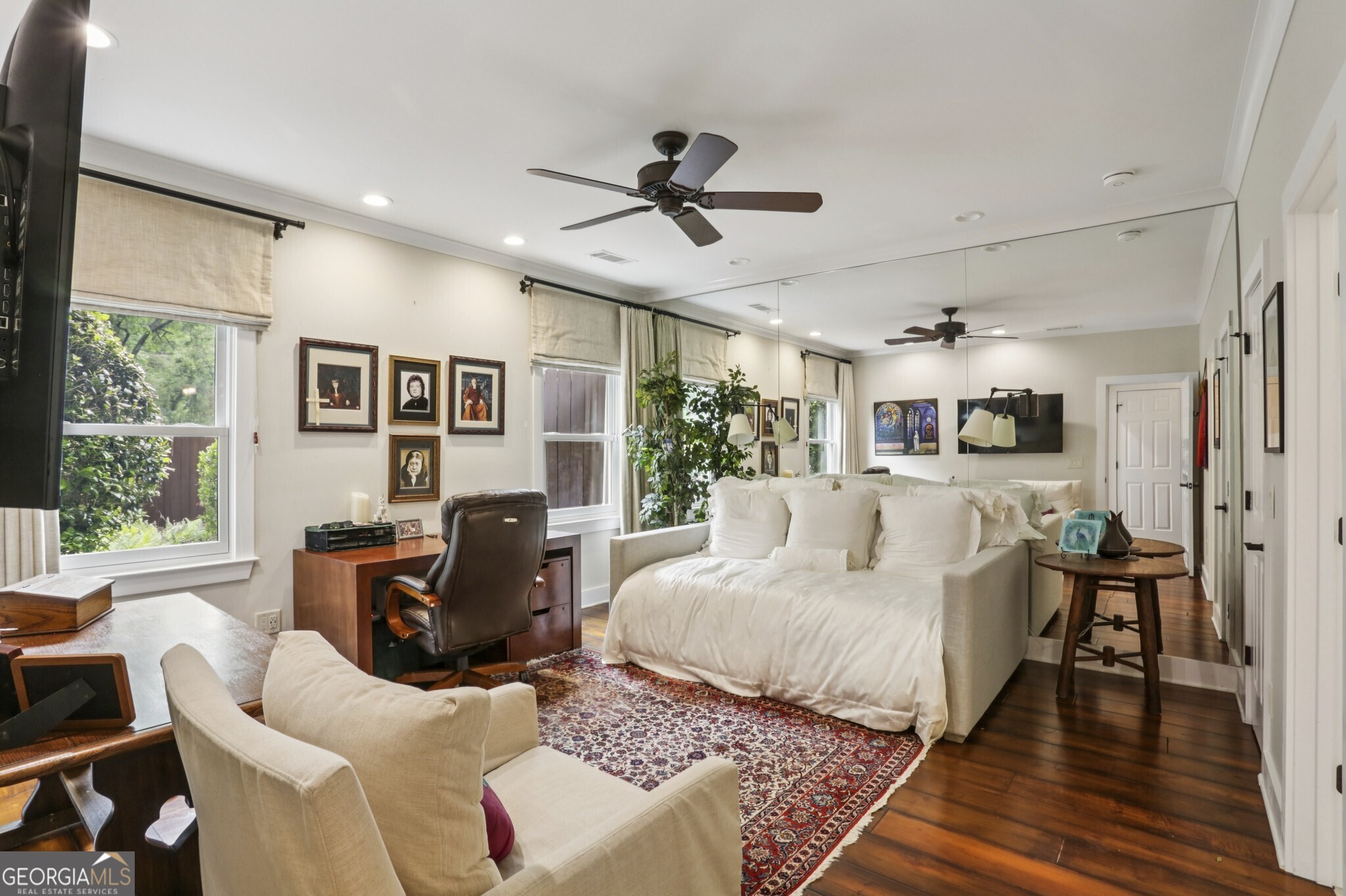 4563 Village Drive Atlanta GA 30338