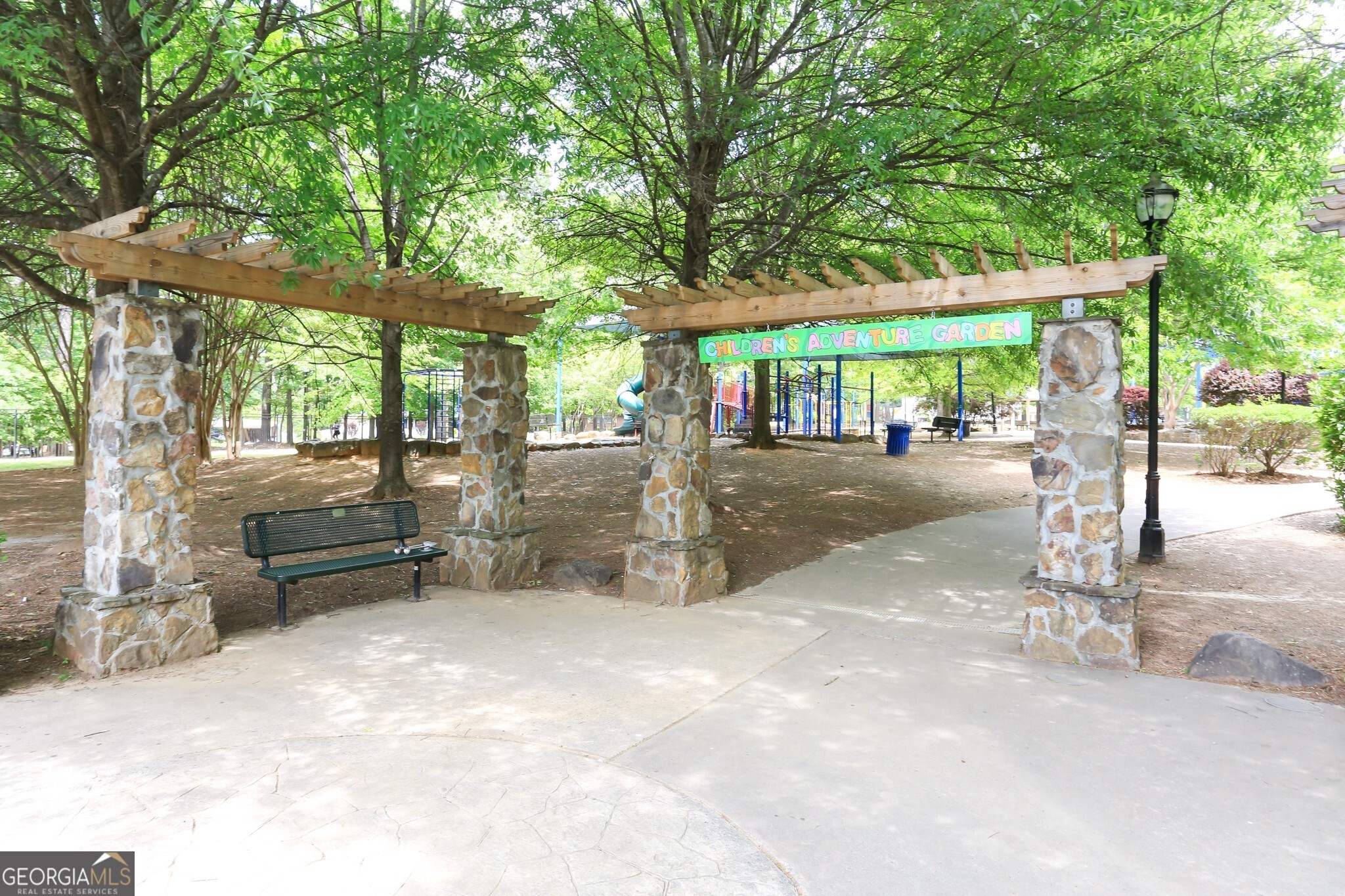 4563 Village Drive Atlanta GA 30338