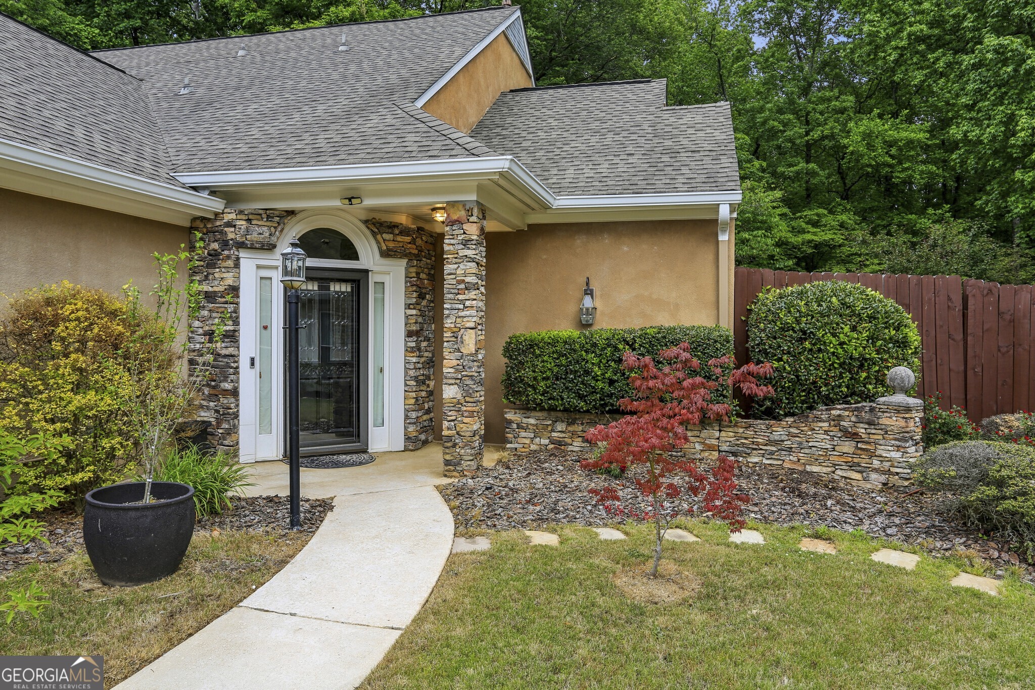 4563 Village Drive Atlanta GA 30338