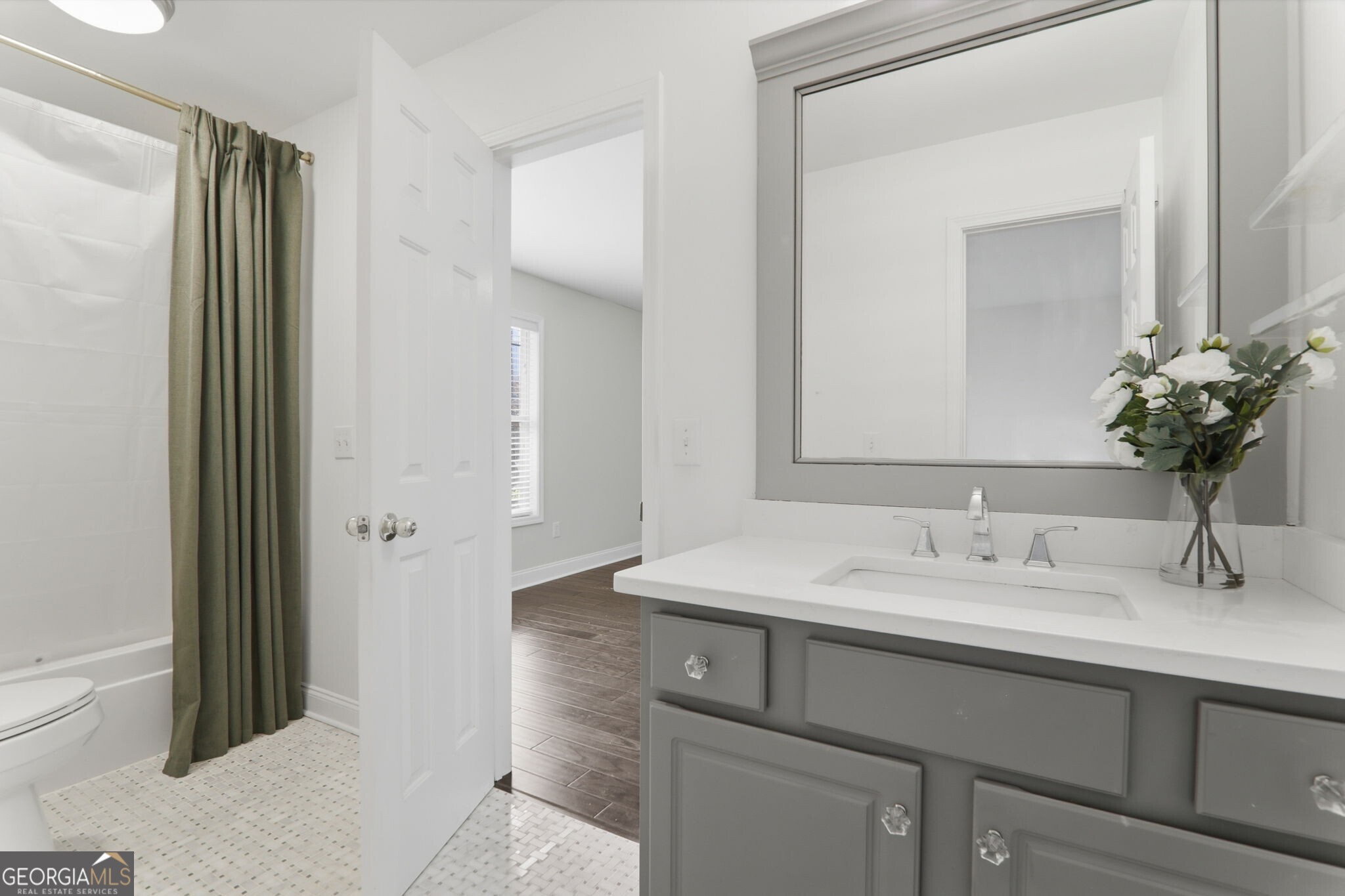 1094 Fourth Street Stone Mountain GA 30083