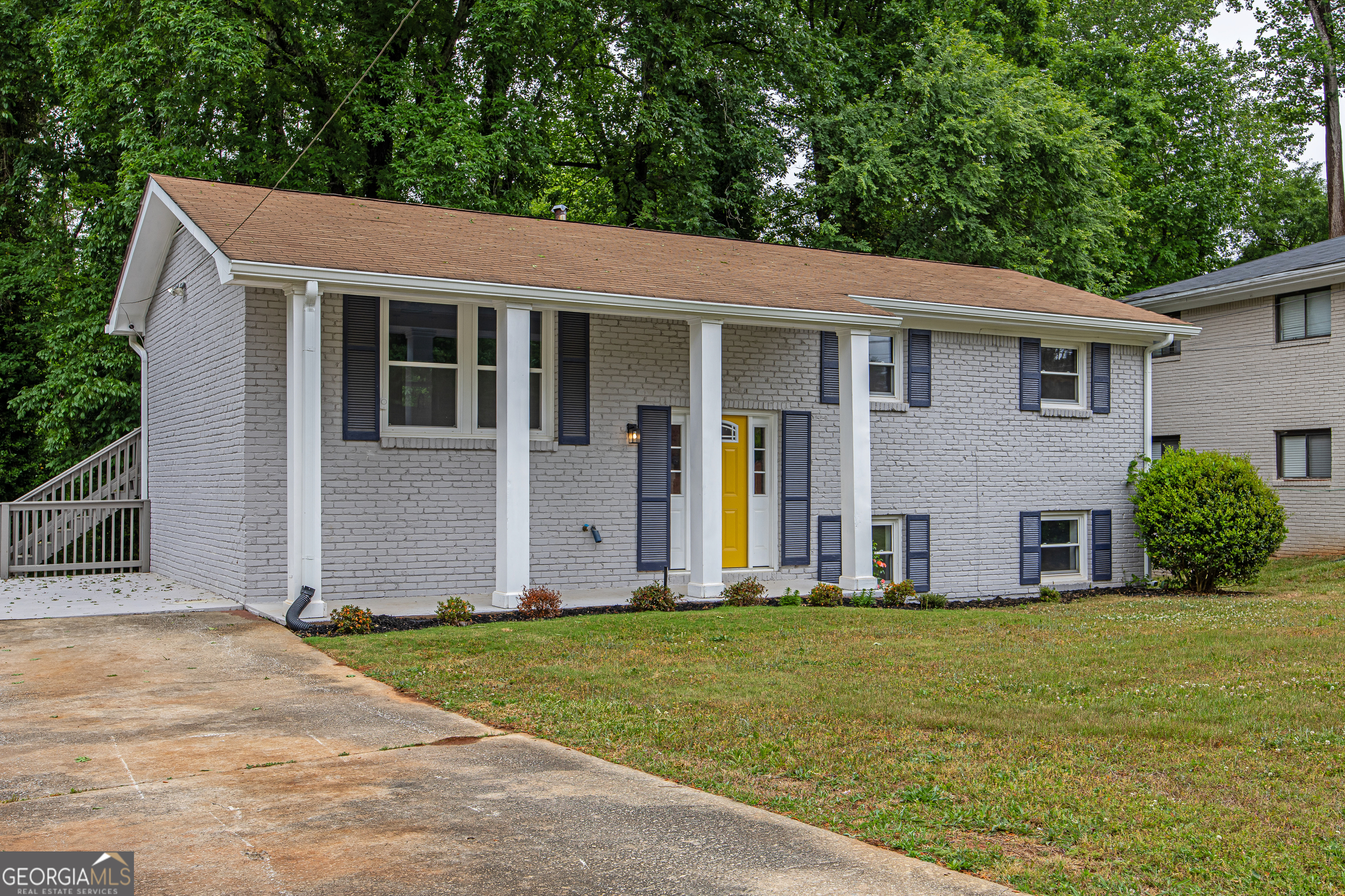 1864 Glen Echo Drive Decatur GA 30032