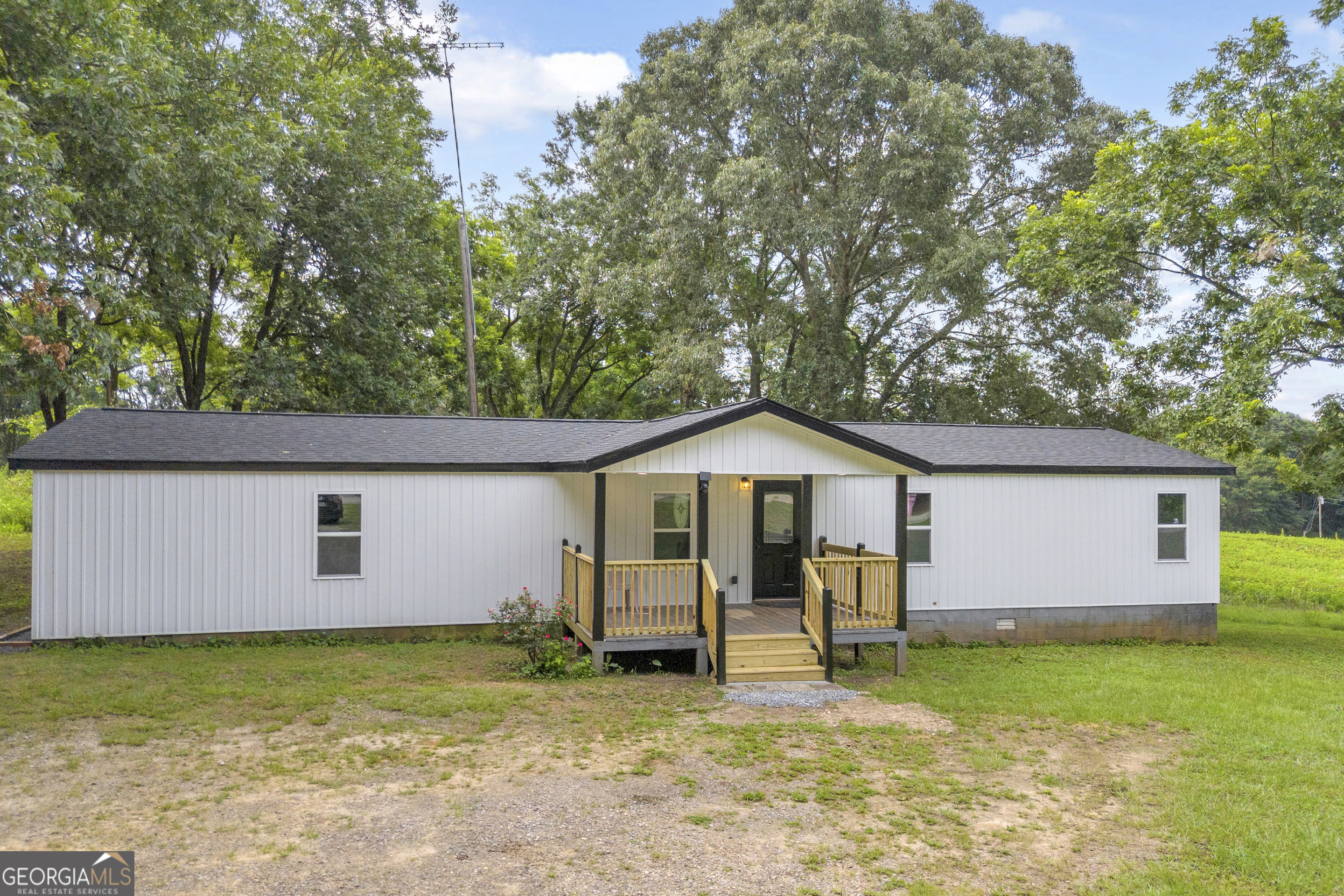 1690 Fort Lamar Road Commerce GA 30530