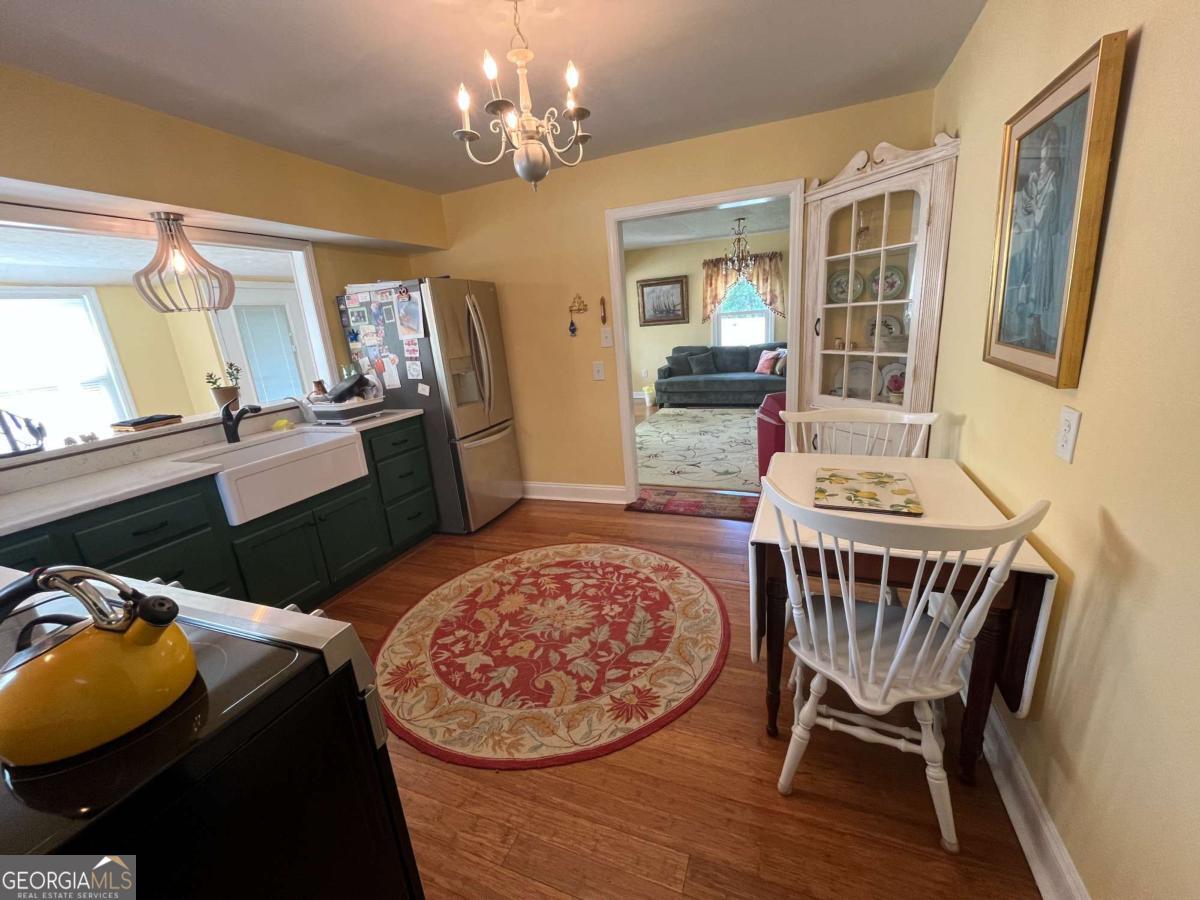 131 Hillcrest Drive Mccaysville GA 30555