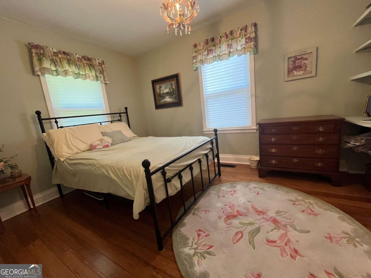 131 Hillcrest Drive Mccaysville GA 30555