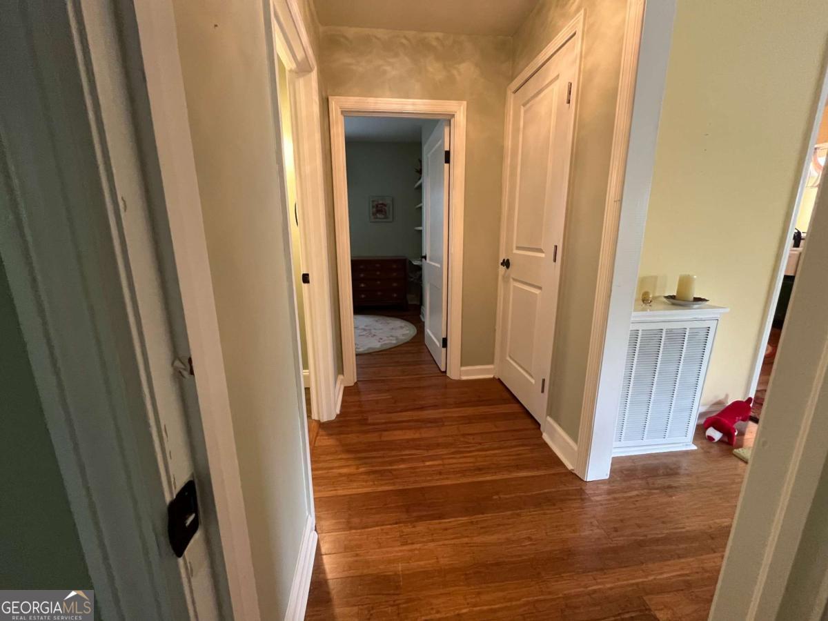 131 Hillcrest Drive Mccaysville GA 30555