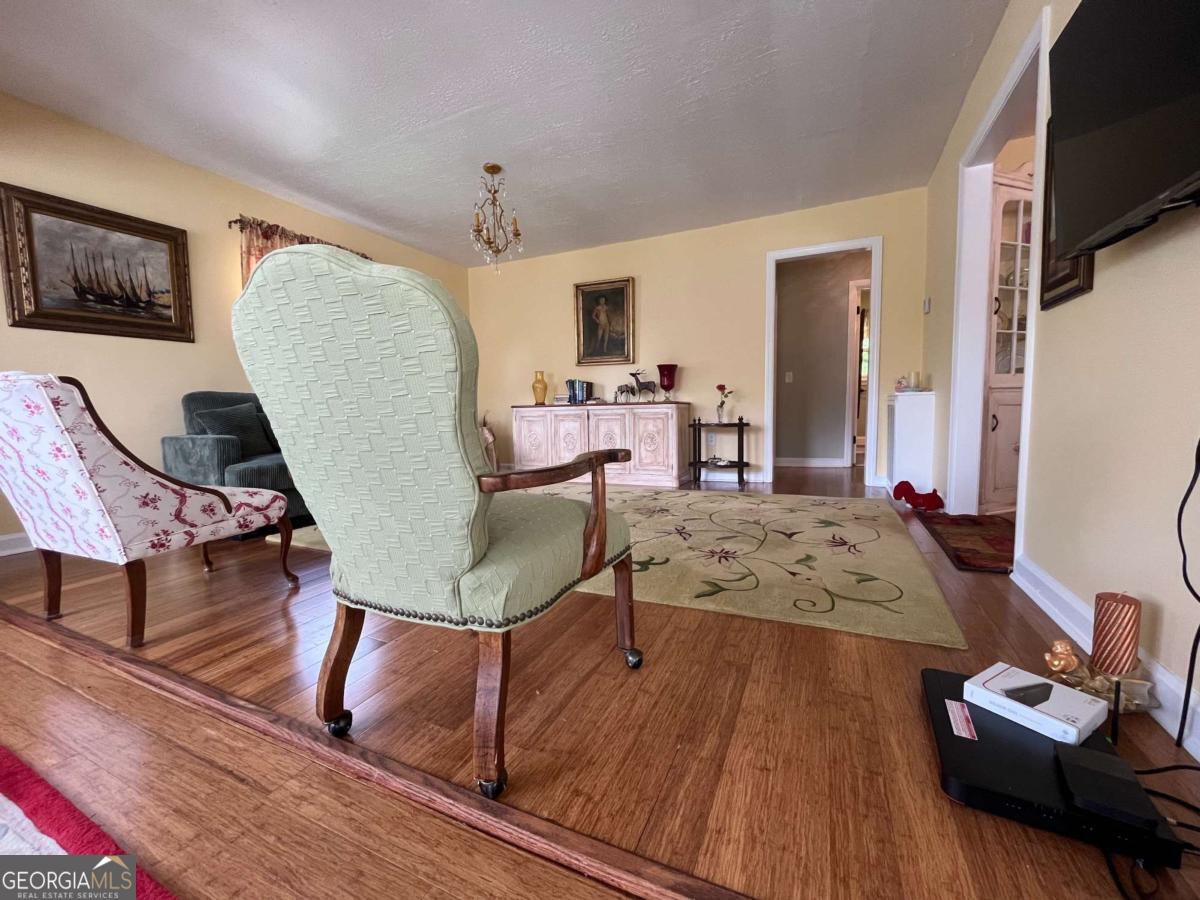 131 Hillcrest Drive Mccaysville GA 30555