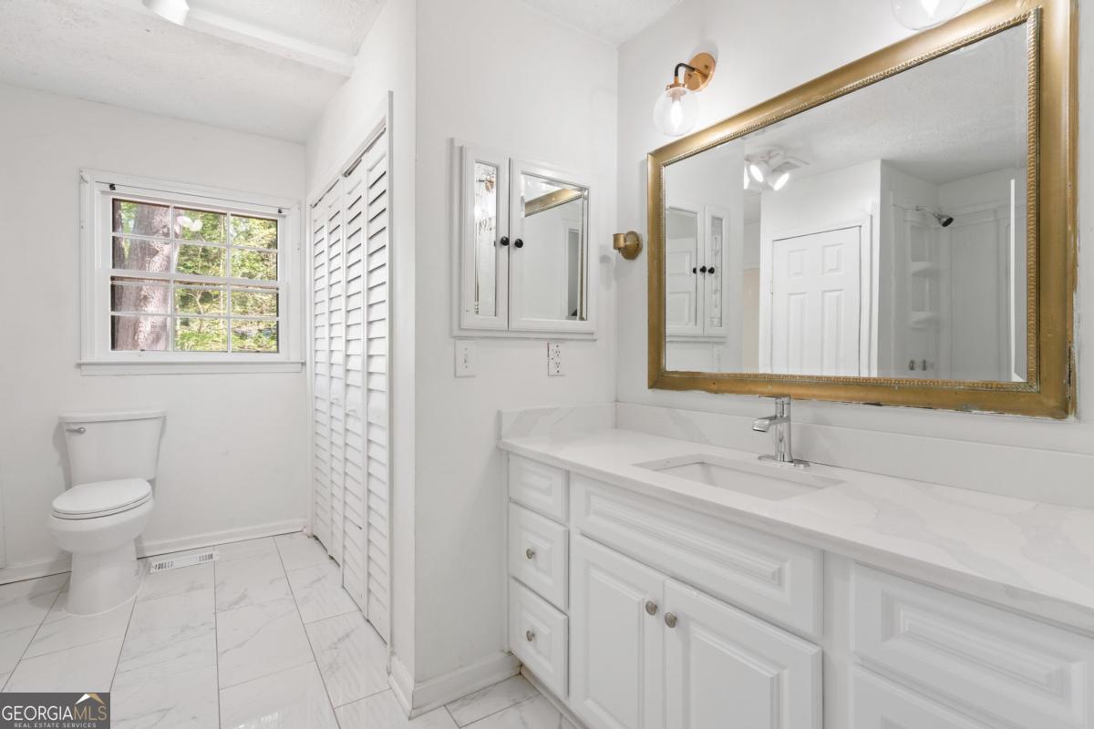2159 Chestnut Log Drive Lithia Springs GA 30122