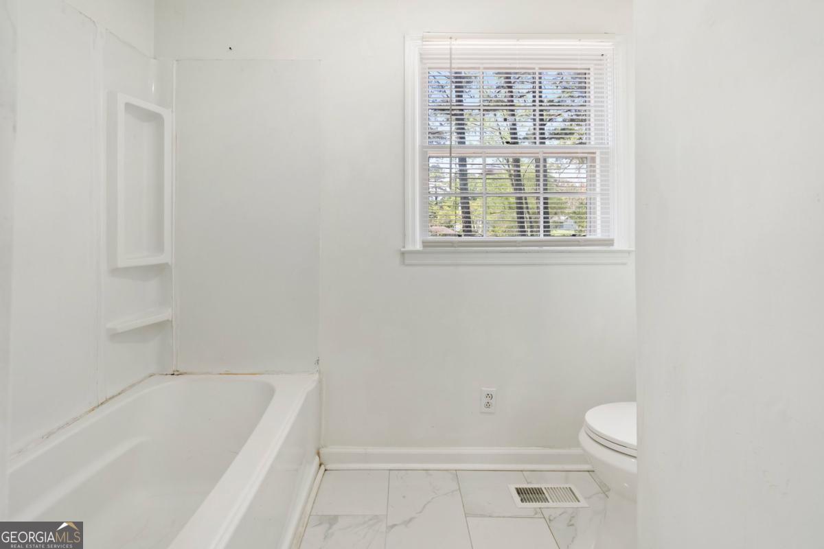 2159 Chestnut Log Drive Lithia Springs GA 30122