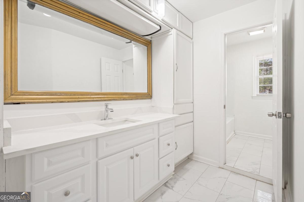 2159 Chestnut Log Drive Lithia Springs GA 30122