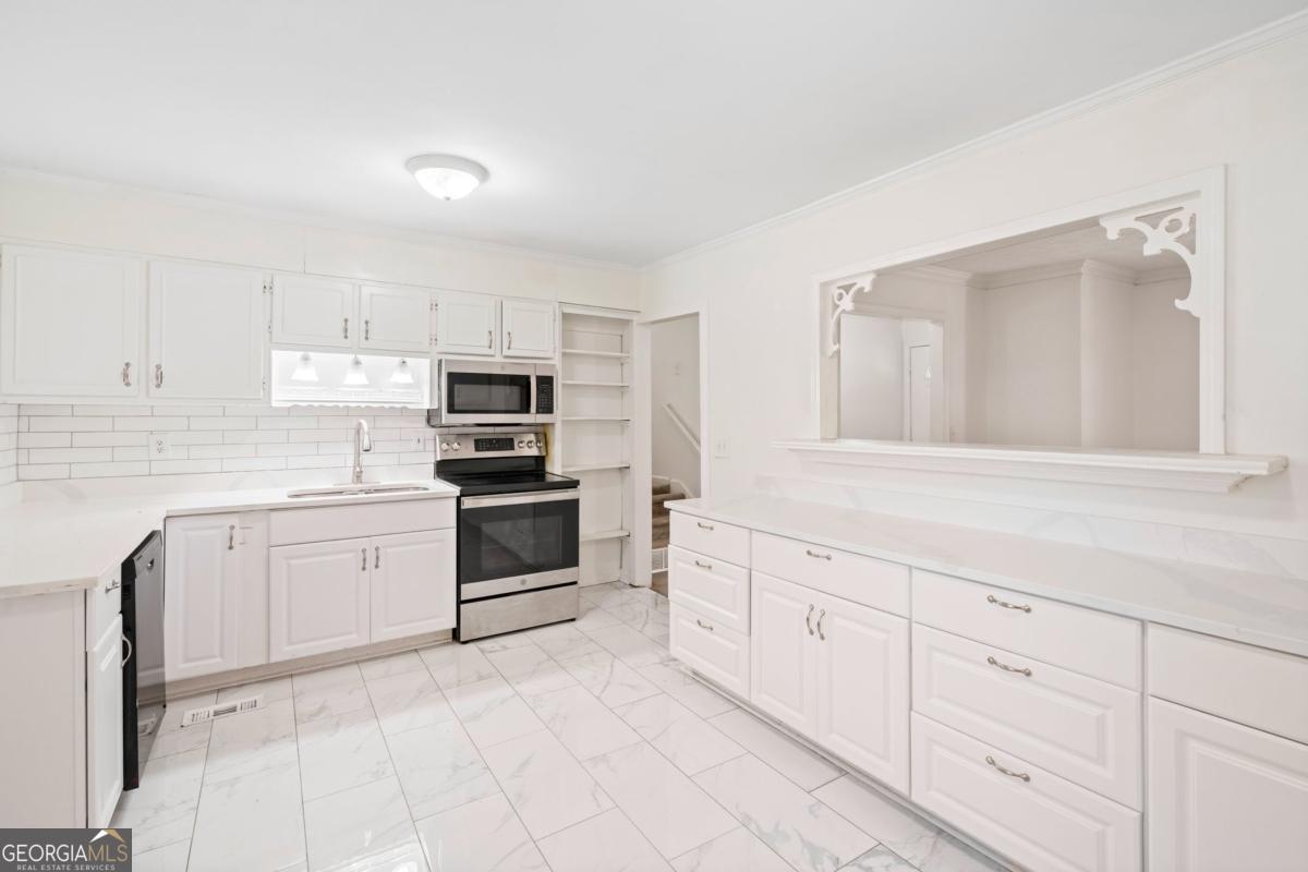 2159 Chestnut Log Drive Lithia Springs GA 30122