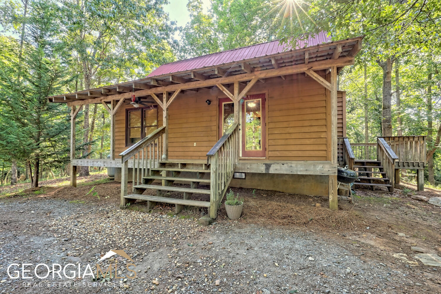 1690 Dean Mountain Road Cleveland GA 30528