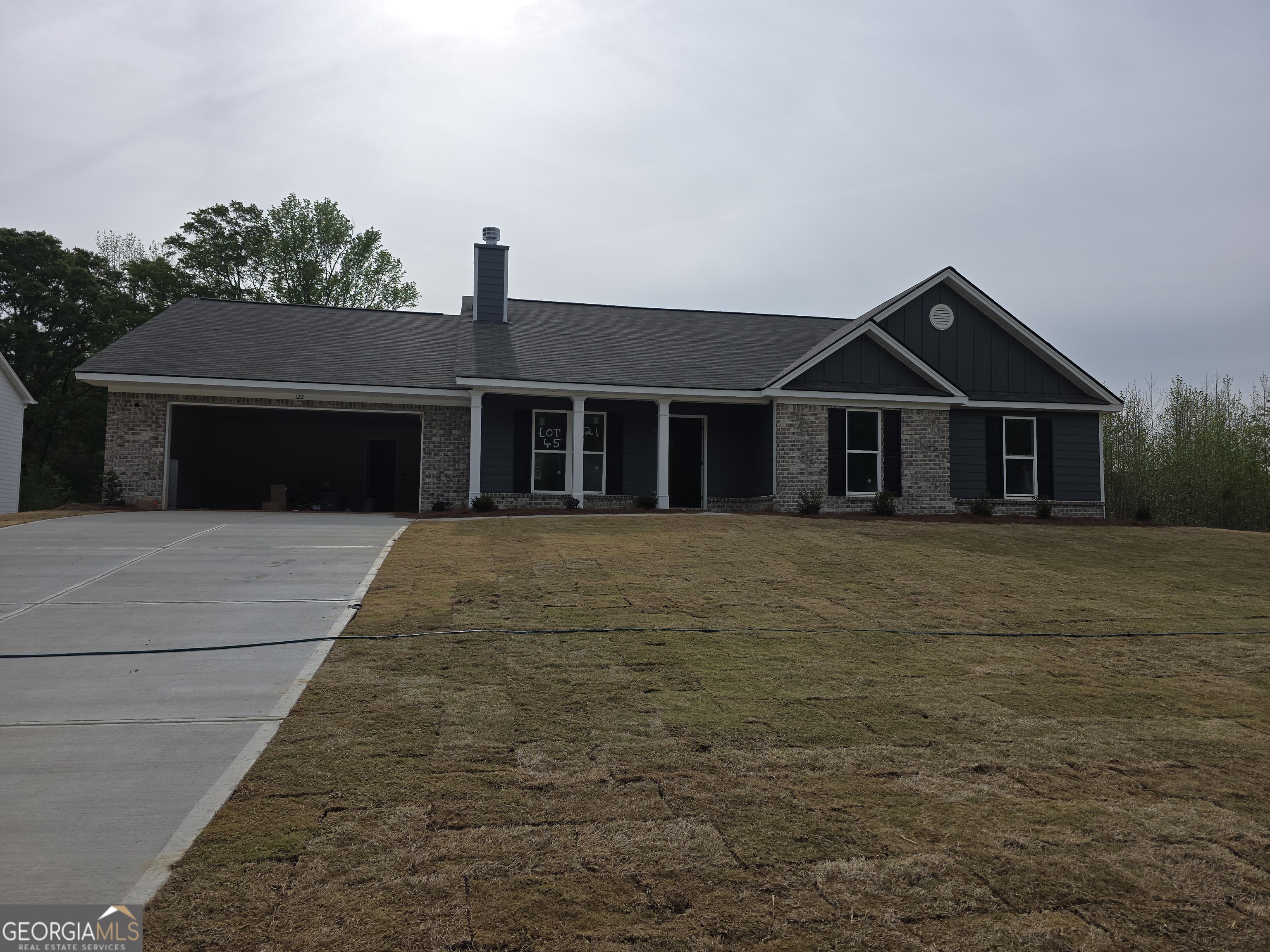 221 Windrow Trail Statham GA 30666