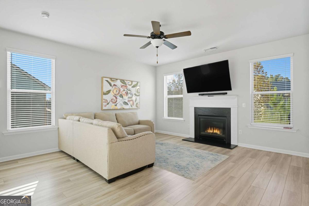 4826 Elm Leaf Drive SW Atlanta GA 30331