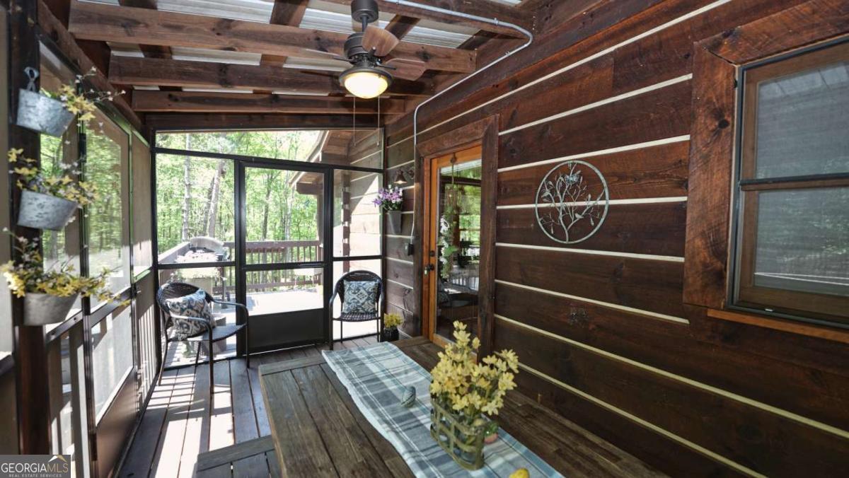 210 Shade Tree Lane Mineral Bluff GA 30559