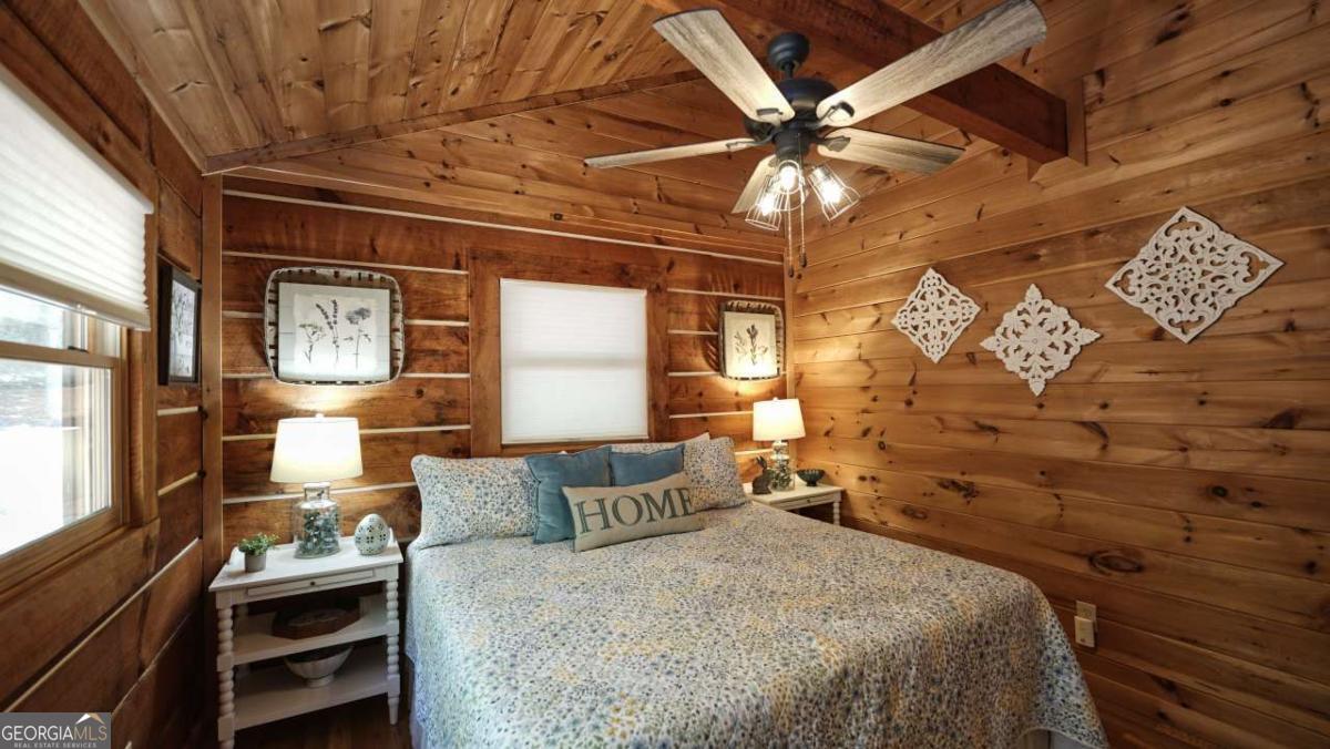 210 Shade Tree Lane Mineral Bluff GA 30559