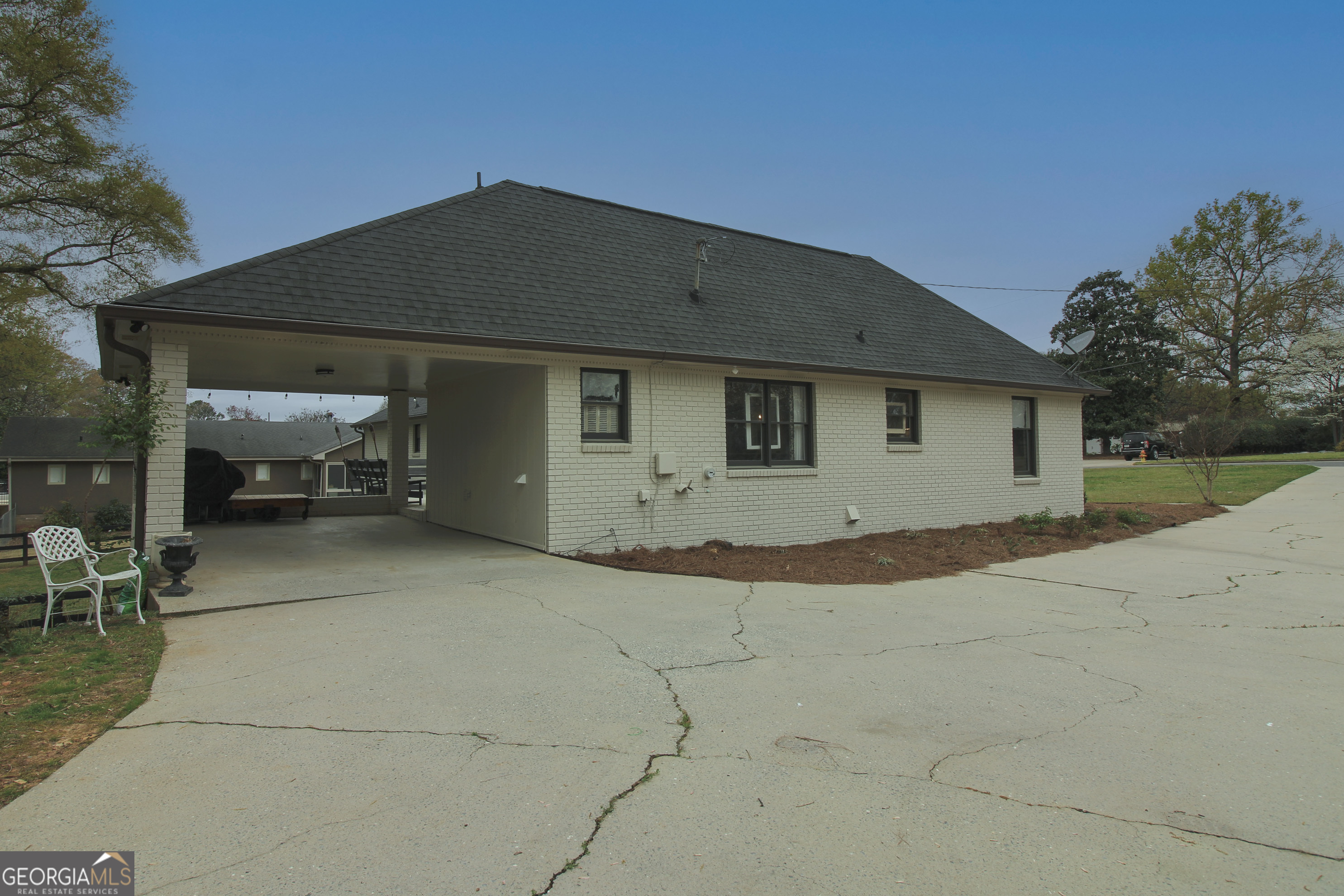 112 Maple Drive Cartersville GA 30120