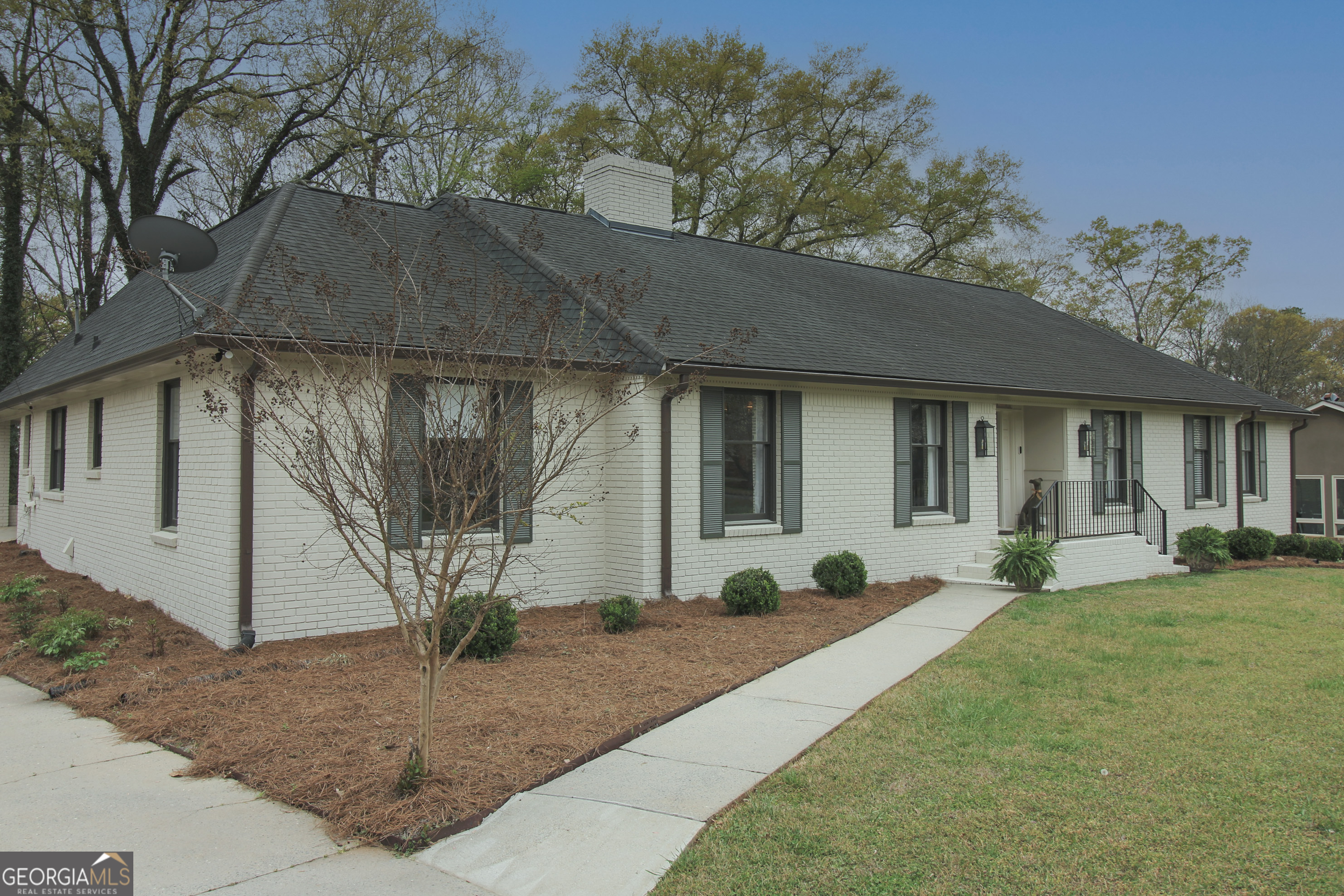 112 Maple Drive Cartersville GA 30120