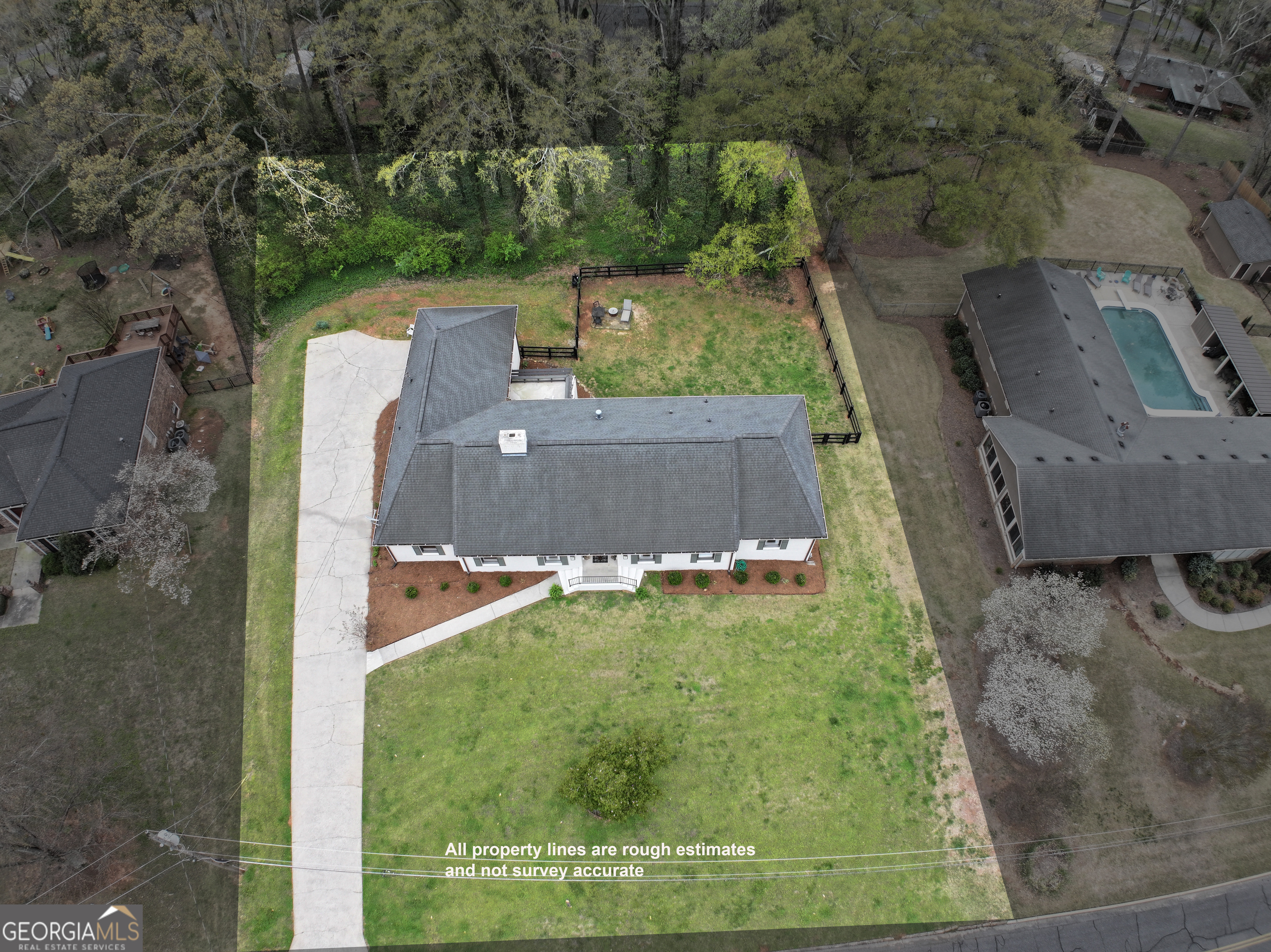112 Maple Drive Cartersville GA 30120