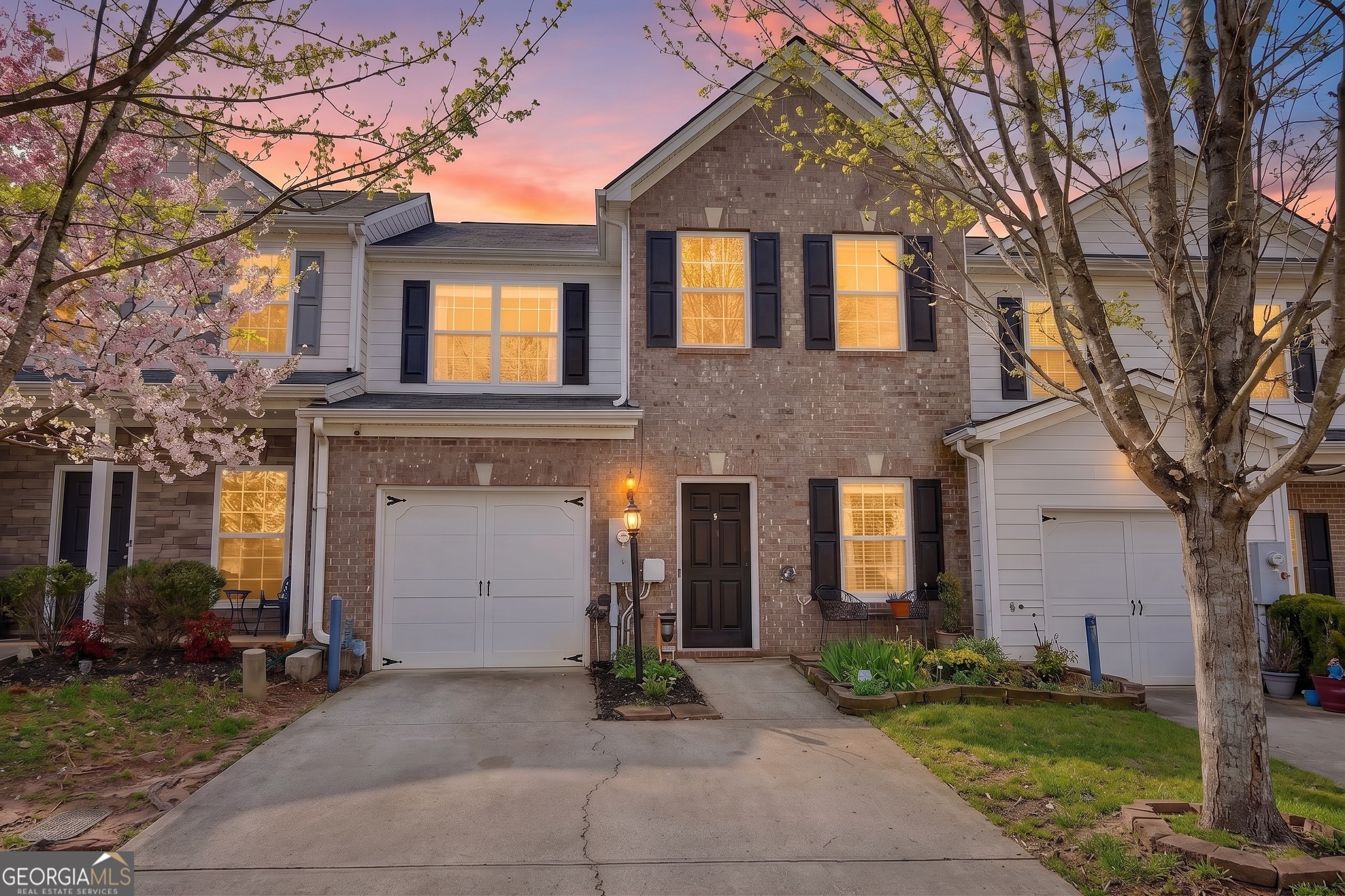 151 Spring Way Square Canton GA 30114