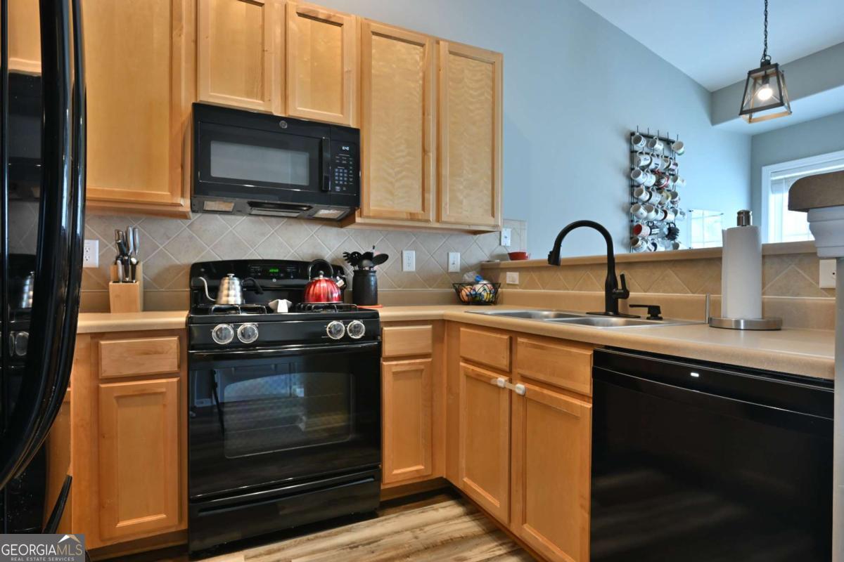 151 Spring Way Square Canton GA 30114