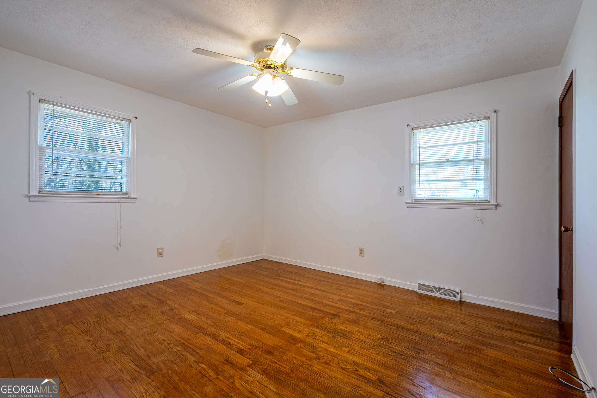 33 Summit Drive Lindale GA 30147