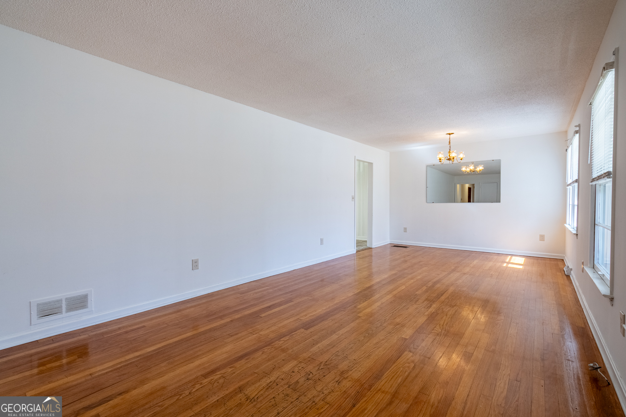 33 Summit Drive Lindale GA 30147