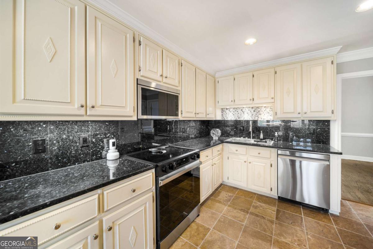 931 New Bedford Drive Marietta GA 30068