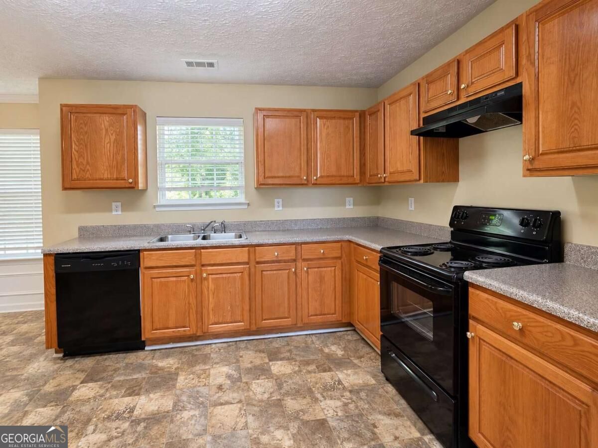 2498 Brookgate Way Ellenwood GA 30294