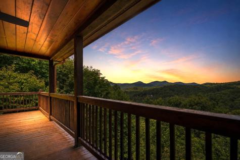 469 Mountain High Drive Mineral Bluff GA 30559