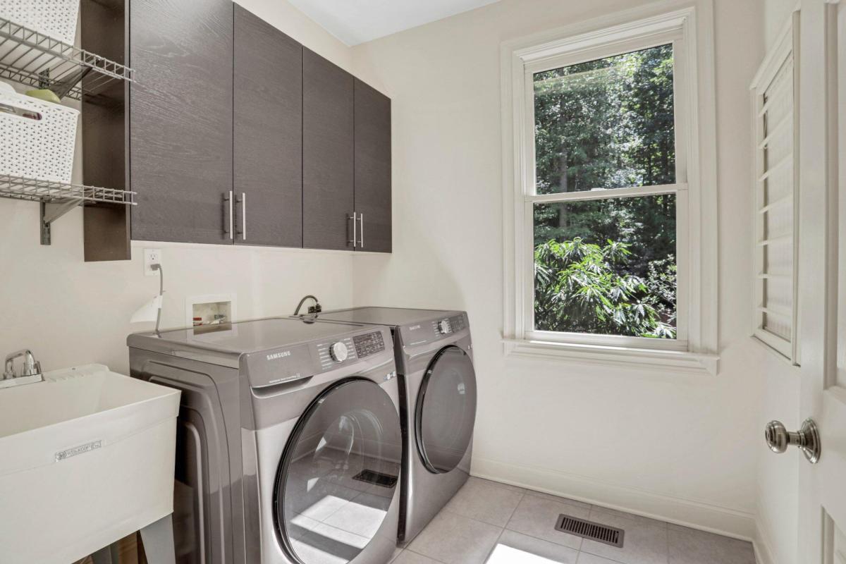 5425 Noble Valley Court Suwanee GA 30024