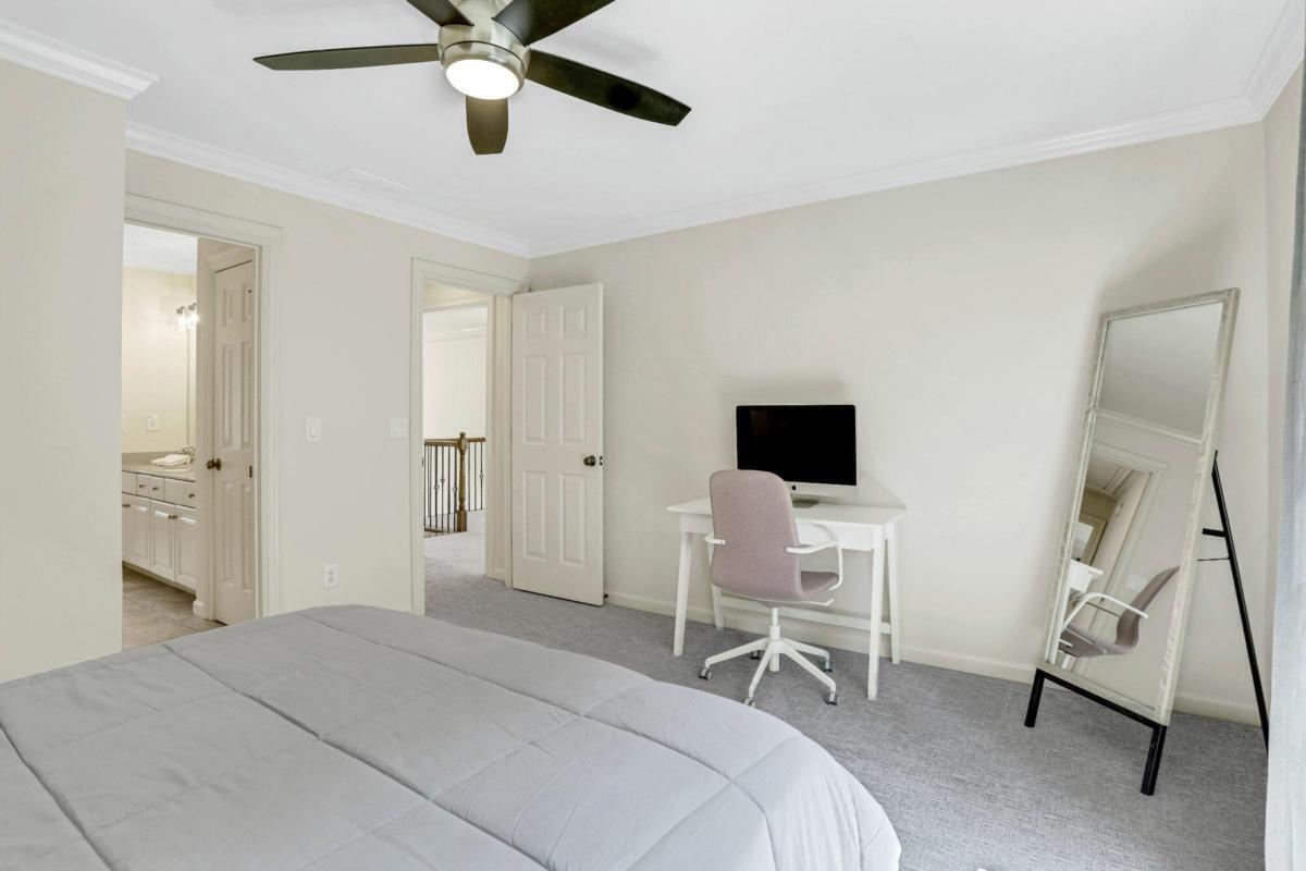 5425 Noble Valley Court Suwanee GA 30024