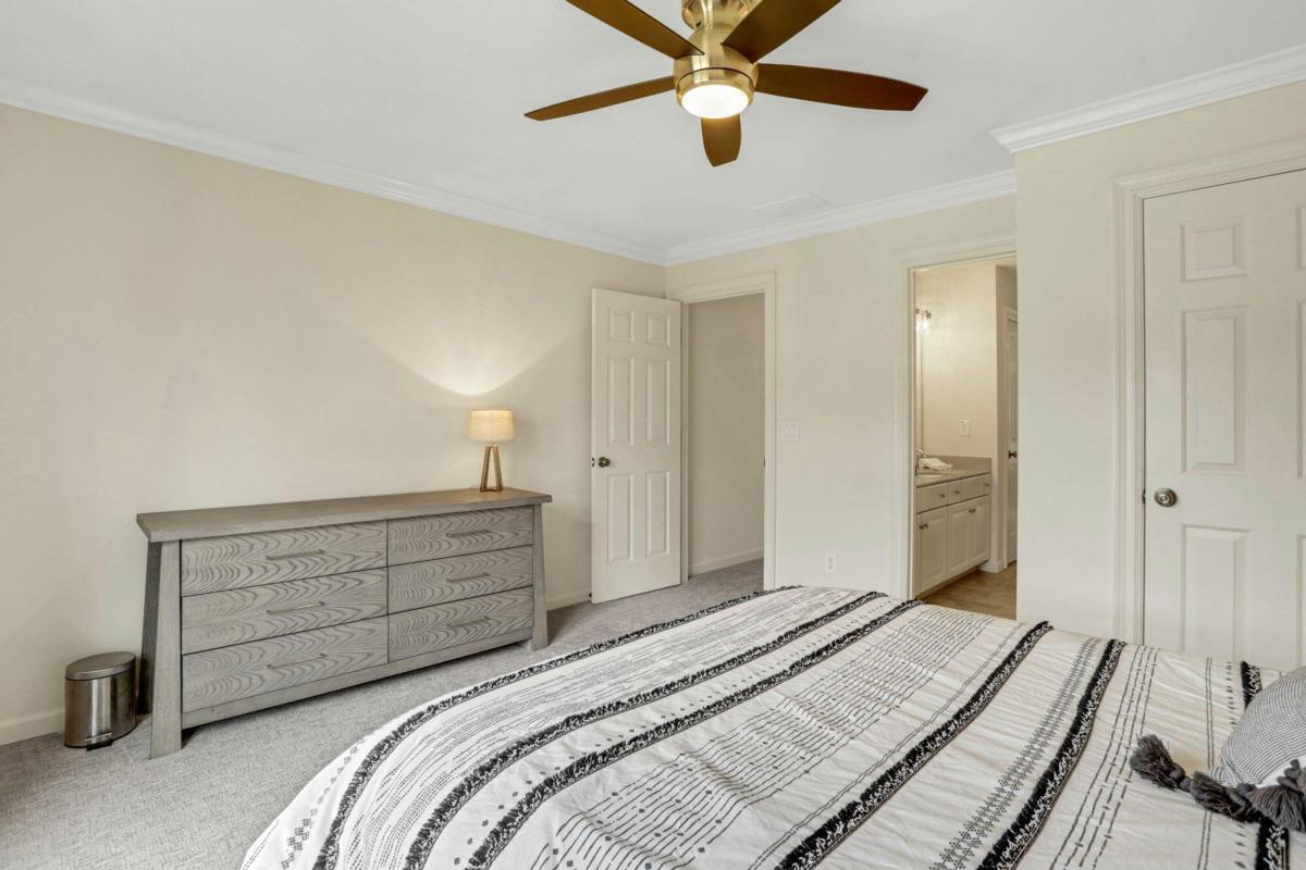 5425 Noble Valley Court Suwanee GA 30024