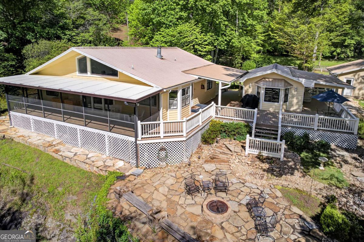 401 Mountain Rivers Road Mineral Bluff GA 30559