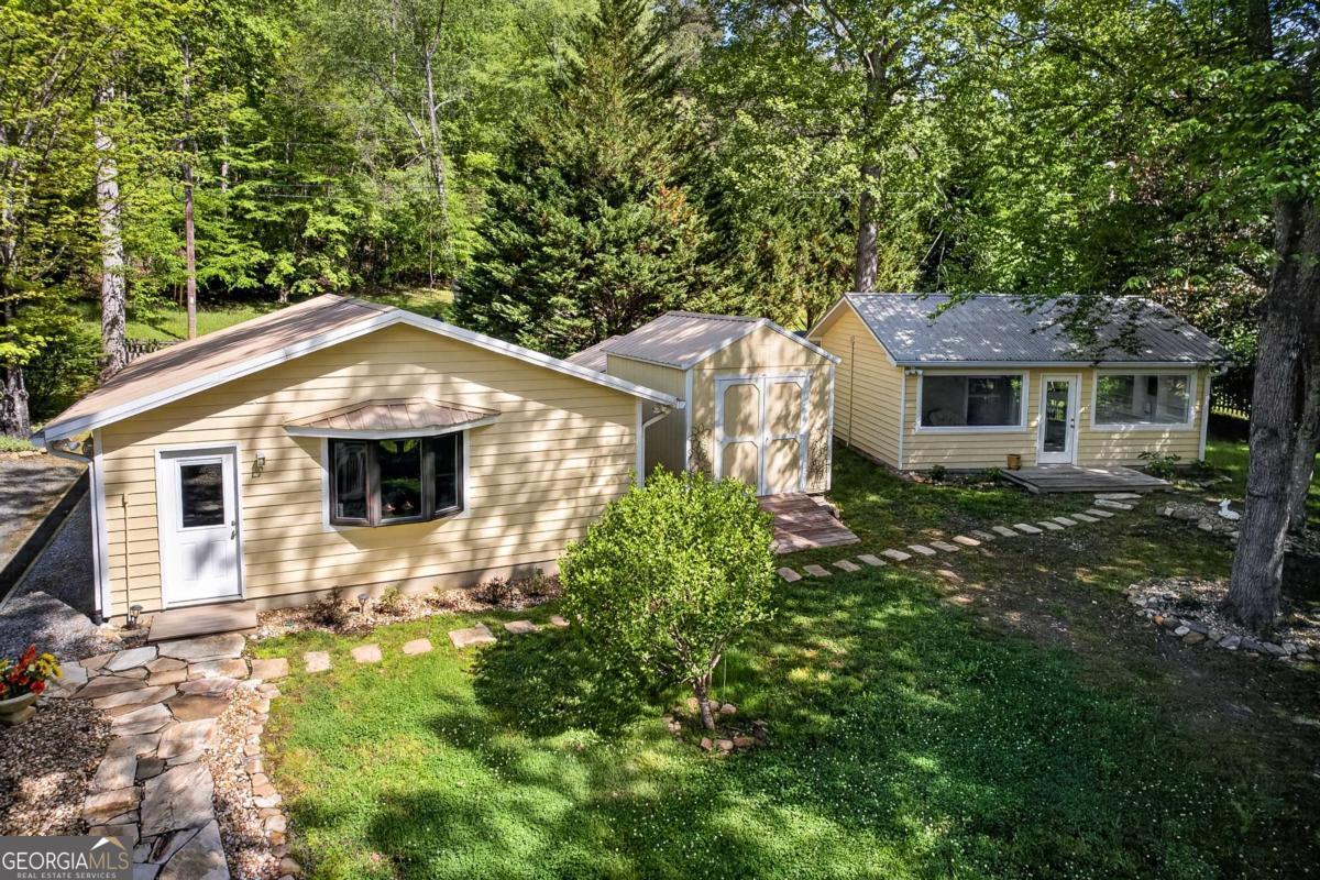 401 Mountain Rivers Road Mineral Bluff GA 30559