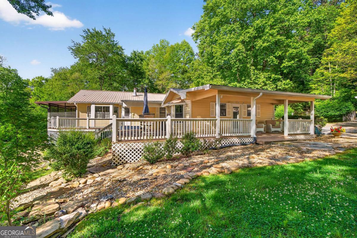 401 Mountain Rivers Road Mineral Bluff GA 30559