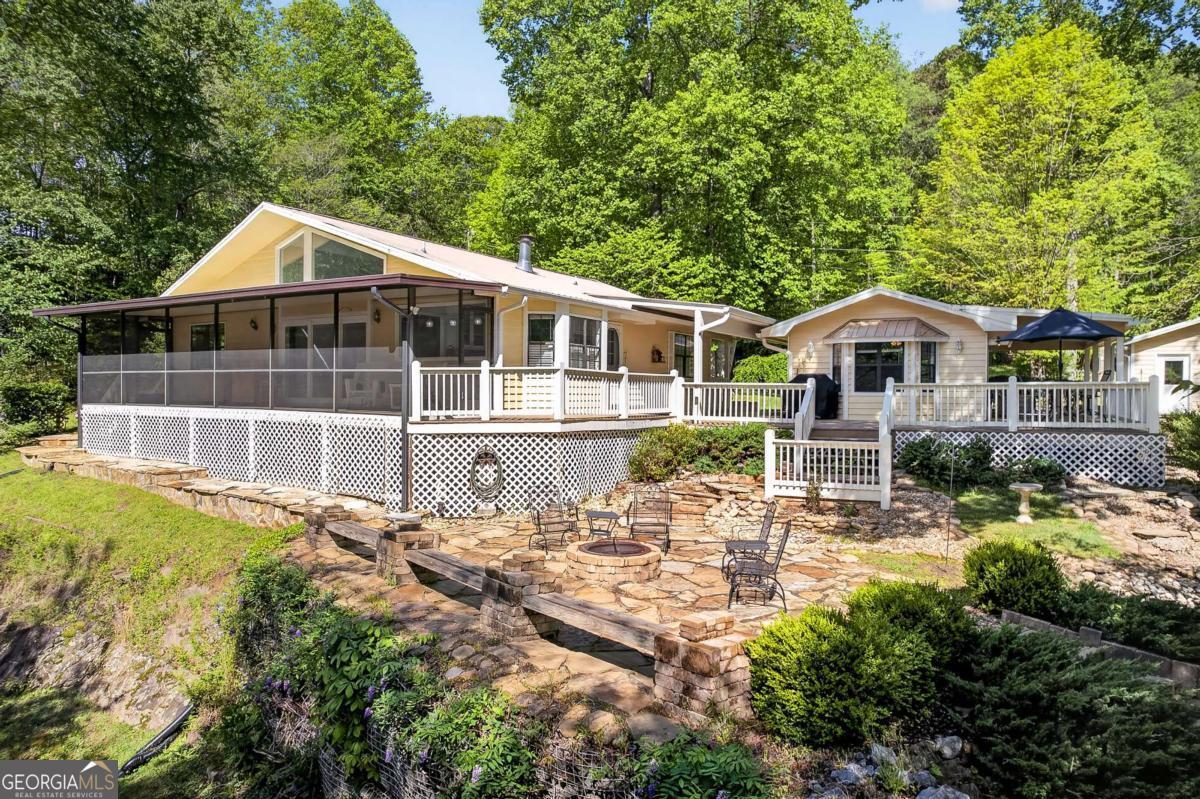 401 Mountain Rivers Road Mineral Bluff GA 30559