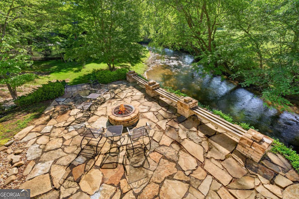 401 Mountain Rivers Road Mineral Bluff GA 30559