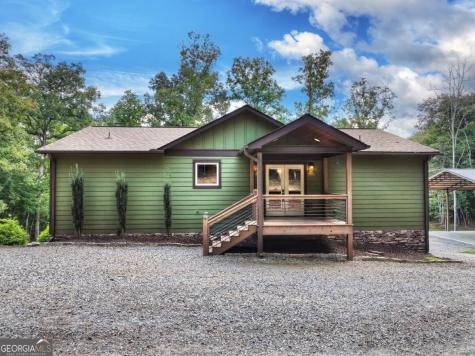 185 Pine Lane Mineral Bluff GA 30559
