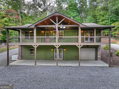 185 Pine Lane Mineral Bluff GA 30559