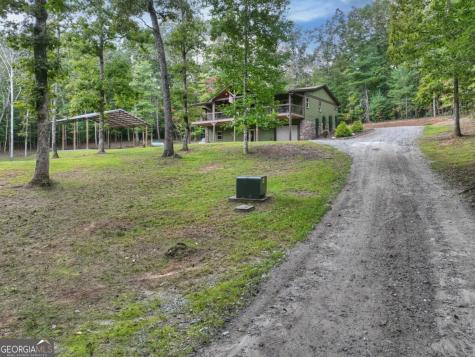 185 Pine Lane Mineral Bluff GA 30559
