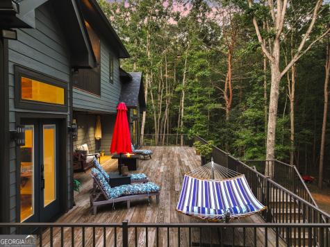 130 Country Hills Road Ellijay GA 30540